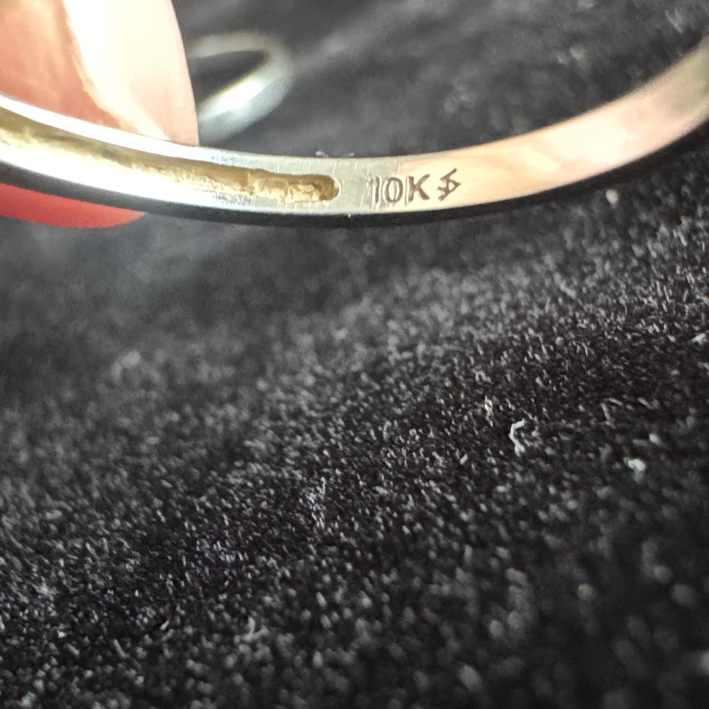 10K White Gold Simple Women's Wedding Band - Polished white Gold - Picture 4 of 8